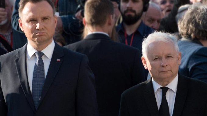 Prezes PiS: Grozi nam ROZPAD. Szokujące słowa Kaczyńskiego!