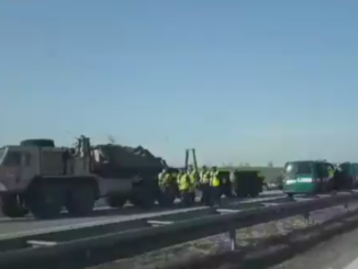 Z wojskowej ciężarówki spadł kontener z amunicją