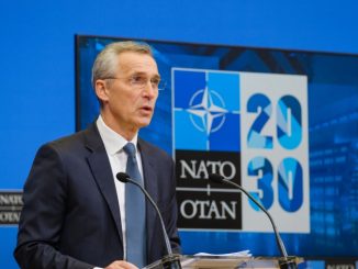 USA i NATO skłonią Niemcy