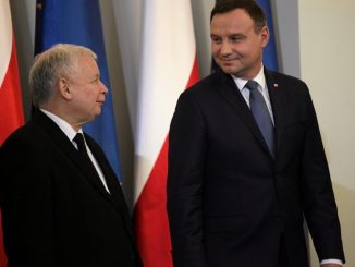 w Polsce upada demokracja