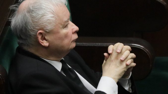 Nowy ranking nie daje Kaczyńskiemu powodów do dumy. Prezes PiS uplasował się na ostatnim miejscu