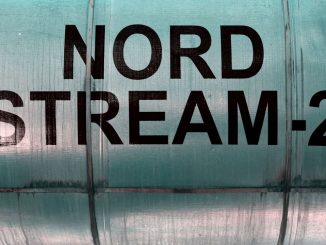 Obiecała Polsce zatrzymać Nord Stream 2, teraz interweniuje ws. ustawy medialnej