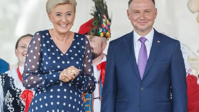 Ekstra emerytury dla pierwszych dam! Dostaną wypłaty co miesiąc