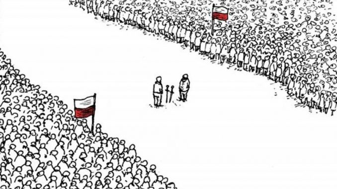 Wojna polsko-polska w oparach absurdu