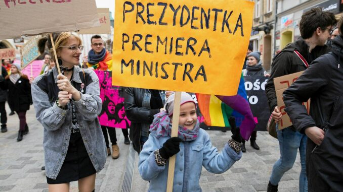 Równouprawnienie w UE. Polska piąta od końca. Drastyczny spadek w stosunku do poprzedniego rankingu