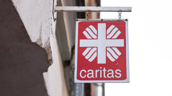 Caritas Polska: Namioty Nadziei stanęły w Podlipkach i Białowieży