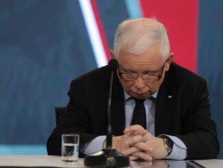 Jarosław „Nic nie mogę” Kaczyński. Prezes PiS w najnowszym wywiadzie to polityk całkowicie bezradny