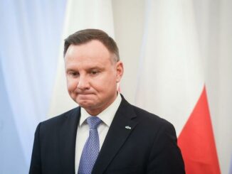 Wpadka Andrzeja Dudy. “Warto stracić naszą suwerenną Ojczyznę”