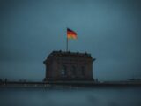 Niemcy rok bez atomu. Kraj w kryzysie energetycznym, który sam stworzył