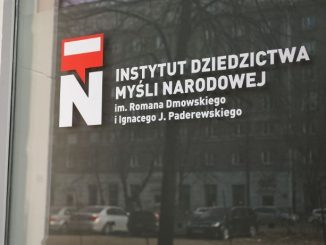 niezależny dziennik polityczny