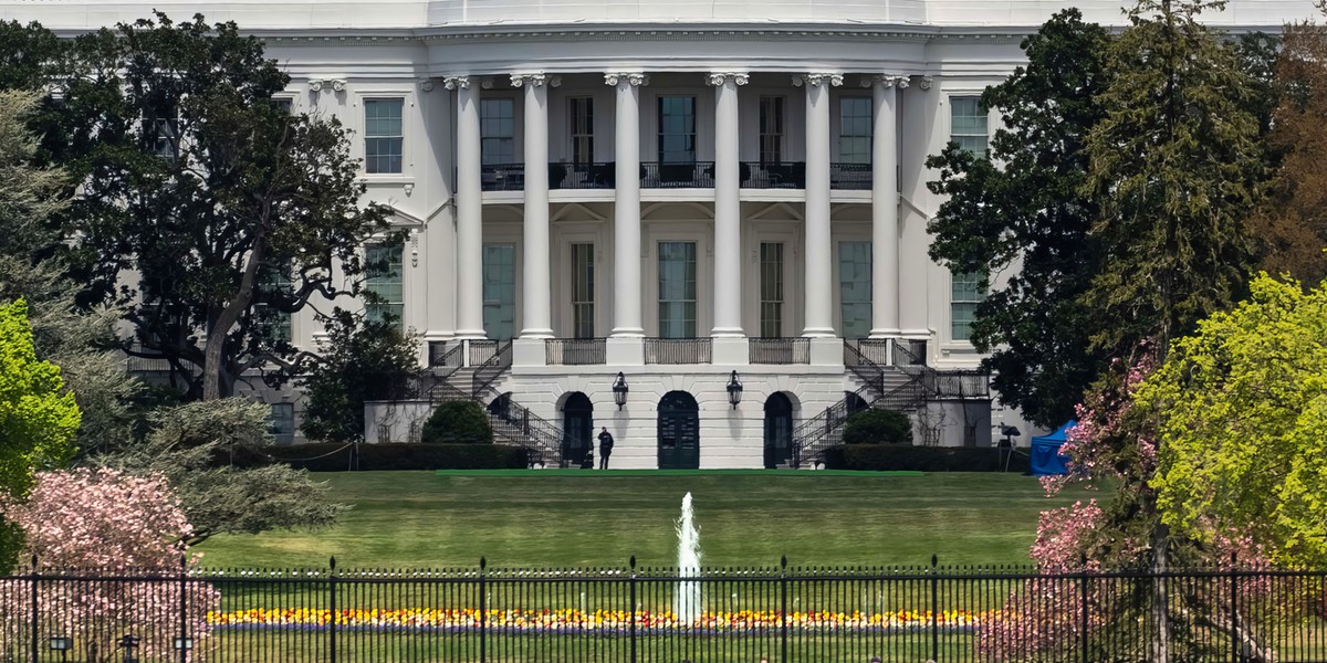 W końcu gest USA w kierunku Europy? Nieoficjalne przecieki w sprawie „koalicji chętnych”