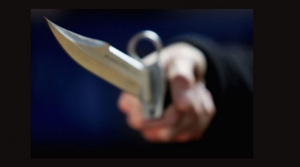 SZCZECIN. OCHRONIARZ CIĘŻKO RANIONY NOŻEM PRZEZ 16-LETNIEGO UKRAIŃCA – SĄD COFA DECYZJĘ O SĄDZENIU GO JAK DOROSŁEGO