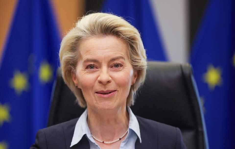 Korespondencja Ursuli von der Leyen i prezesa Pfizera ws. szczepionek. TSUE: Komisja Europejska nie miała prawa zataić SMS-ów