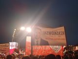 Kulisy debaty w Końskich. Emocje wyborców PiS i PO wzięły górę. „Zwieźli ich tu”