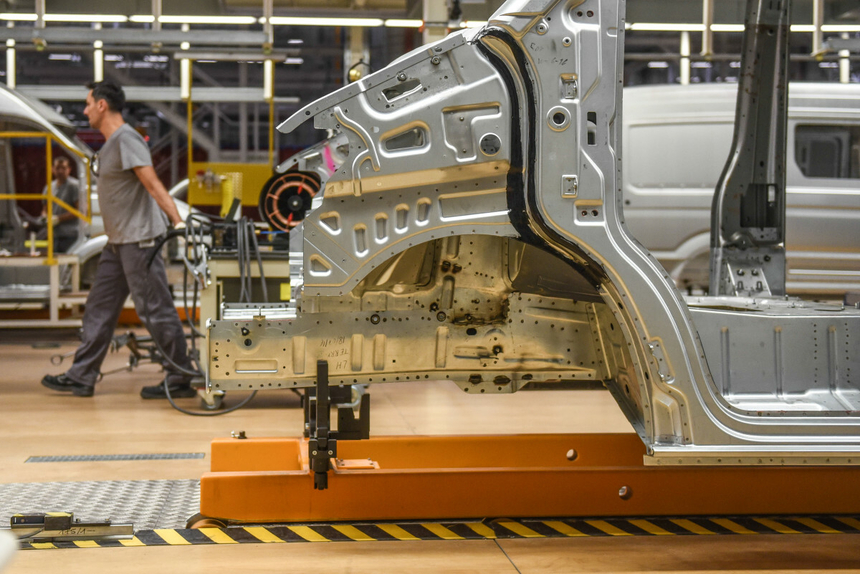 To jedna z najbardziej zagrożonych branż. Tysiące zwolnień i widmo upadłości