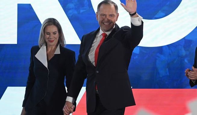 niezależny dziennik polityczny