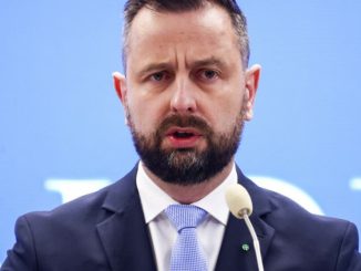 niezależny dziennik polityczny