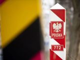 Dziwna narracja władz w sprawie imigrantów w Szczecinie. „Na bocianach przylecieli?”