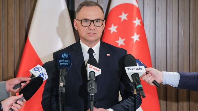 Andrzej Duda ostro o części sędziów. "Oszaleli, poniewierają innymi sędziami" niezależny dziennik polityczny