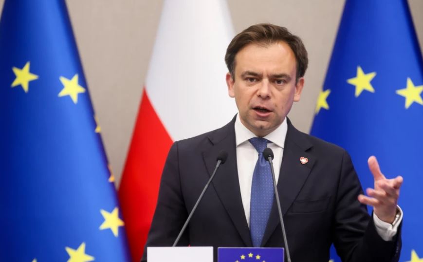 Kolejne miliardy trafią do budżetu? Minister finansów szykuje nowy podatek, ale banki podnoszą alarm