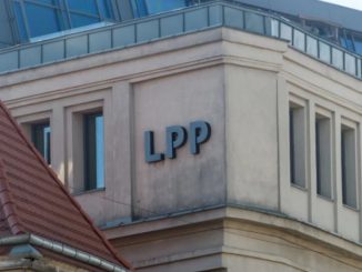 niezależny dziennik polityczny