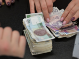 Miliony Polaków inwestuje, ale rozlicza się garstka – wynika z danych Ministerstwa Finansów