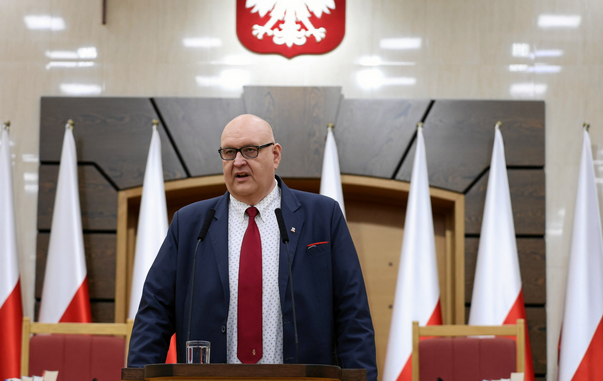 niezależny dziennik polityczny