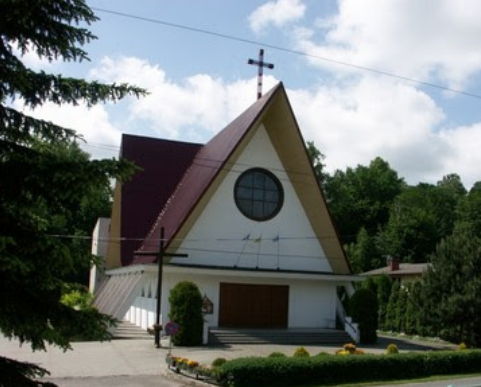 Przeszłość księdza od afery z milionem złotych. „Przyłapaliśmy go na próbie kradzieży kościelnych organów”