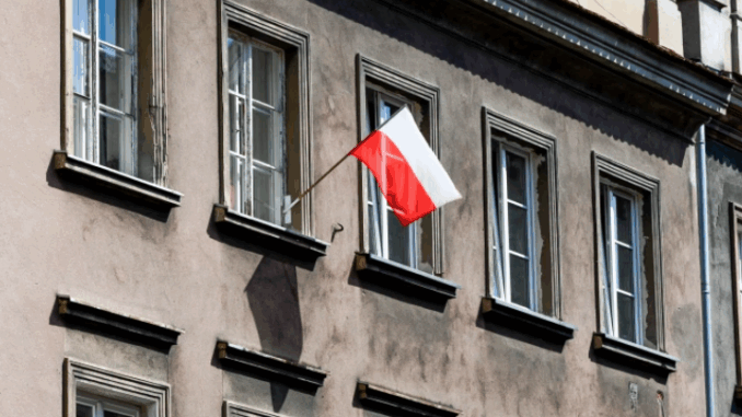 Polska zmierza w stronę niższego ratingu, potwierdza to kolejna agencja niezależny dziennik polityczny