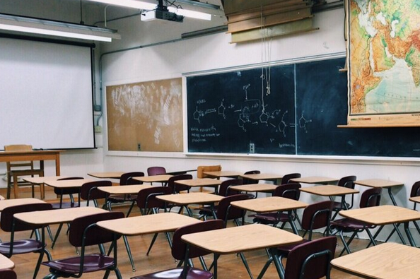 Kto będzie uczył w polskich szkołach? „Brakuje 20 tys. nauczycieli”