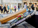Dlaczego sankcje wprowadza rząd, a cierpią zwykli obywatele?