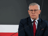 Sławomir Cenckiewicz pokazał zarobki w BBN. Prezydencki minister: nie rozumiem, o co jest inba