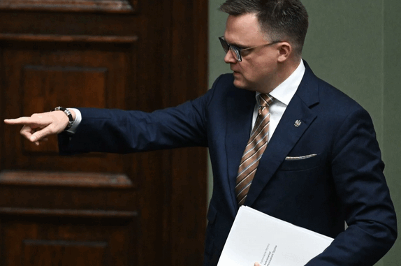Awantura o Sarę. Najmłodsza reporterka nie wejdzie już do Sejmu niezależny dziennik polityczny