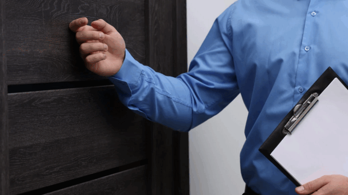 Ten dokument muszą mieć właściciele domów i mieszkań. Za jego brak wlepiają kilka tysięcy kary. Kontrole już ruszyły niezależny dziennik polityczny