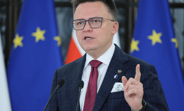 Mówił o "zamachu stanu". Prokuratura zapowiada "bardzo długie" przesłuchanie Szymona Hołowni niezależny dziennik polityczny