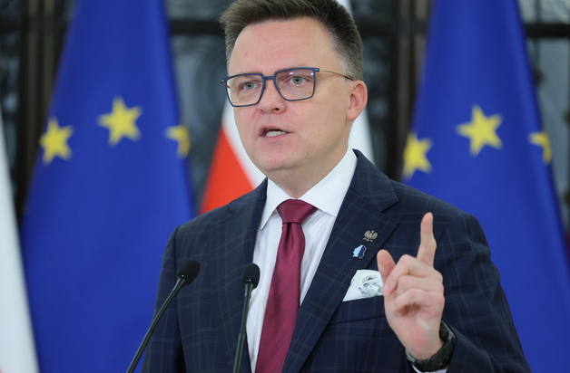 Mówił o „zamachu stanu”. Prokuratura zapowiada „bardzo długie” przesłuchanie Szymona Hołowni