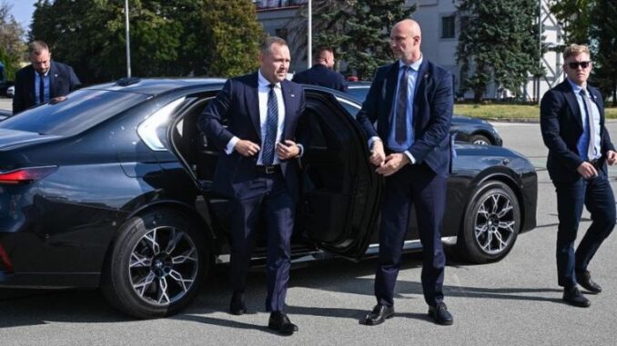 niezależny dziennik polityczny