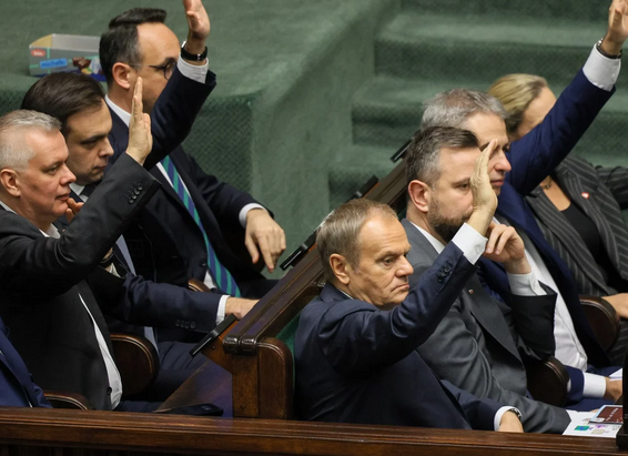 Dwukadencyjność dzieli koalicję. „W tej chwili jesteśmy przeciwni”