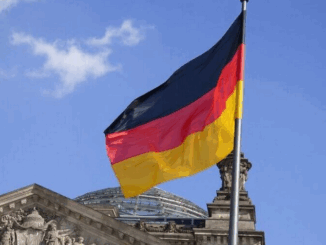 niezależny dziennik polityczny