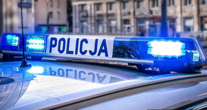 Dramat w Koninie. 39-latek zmarł podczas interwencji, policjant w szpitalu