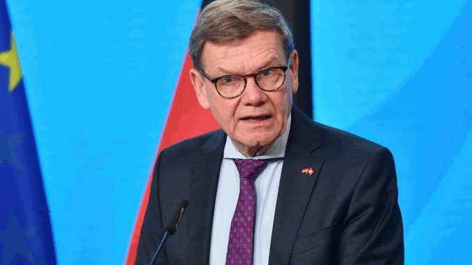 niezależny dziennik polityczny