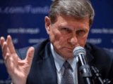 Balcerowicz domaga się skasowania 800 plus. „Nie ma sensu”