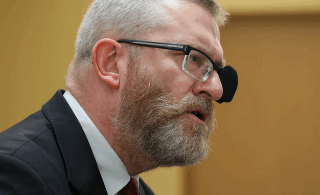 niezależny dziennik polityczny