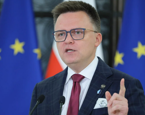 Zaskakujący głos z KO. „Liczymy na powrót Hołowni”