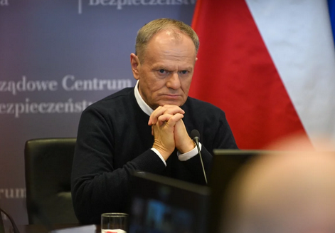 Kapelan prezydenta uderza w Tuska. „To tak, jakbyś ich uderzył w twarz”