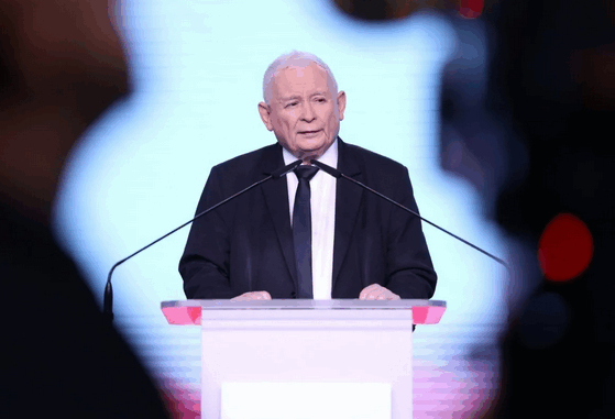 niezależny dziennik polityczny