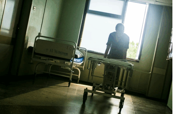 niezależny dziennik polityczny