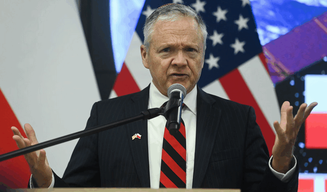 niezależny dziennik polityczny