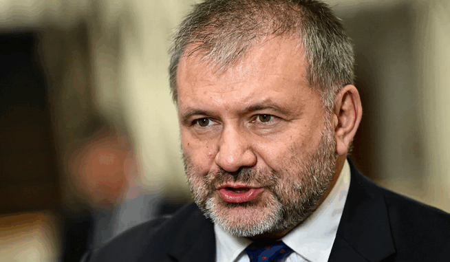 niezależny dziennik polityczny