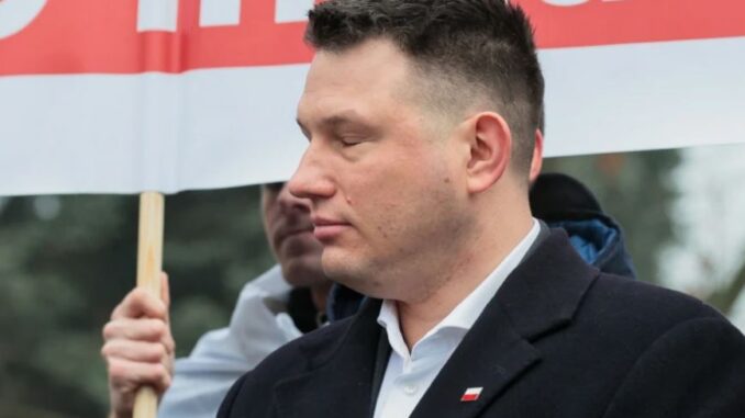 niezależny dziennik polityczny